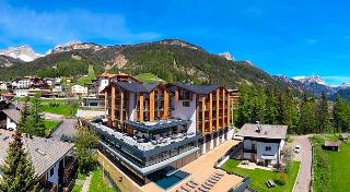 Ciampedie Luxury Alpine Spa Hotel fotoÄŸrafÄ±