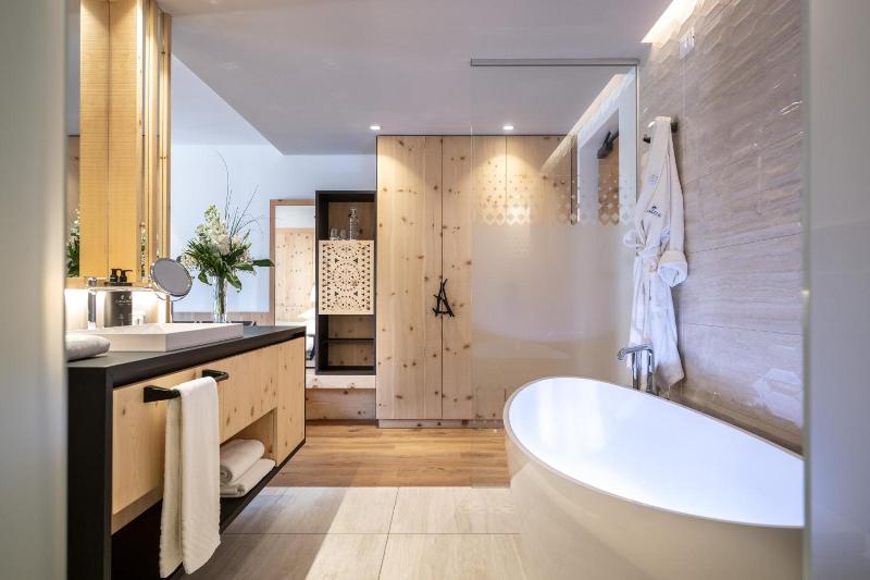 Ciampedie Luxury Alpine Spa Hotel - Oda
