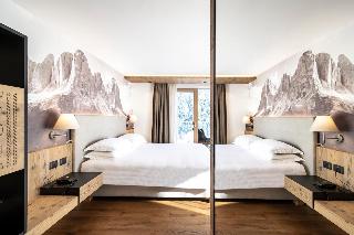 Ciampedie Luxury Alpine Spa Hotel fotoÄŸrafÄ±