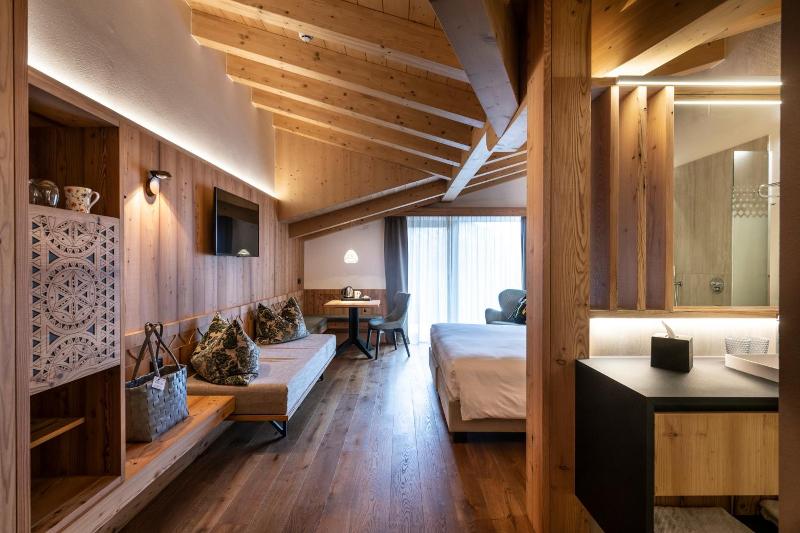 Ciampedie Luxury Alpine Spa Hotel - Oda