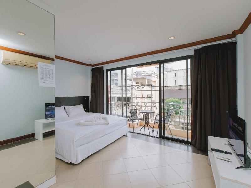 Sunstar Palace Patong - Oda