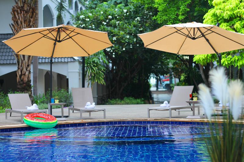 Pooh Beach Resort & Spa - Havuz