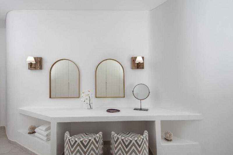 Anantara Retreat Santorini Abu Dhabi – Adults Only - Oda