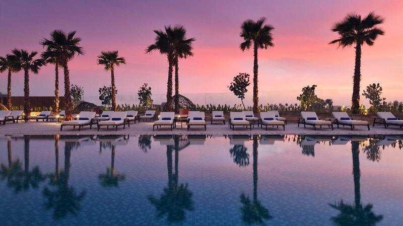 Intercontinental Residences Abu Dhabi - Havuz