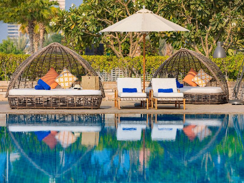 Intercontinental Residences Abu Dhabi - Havuz