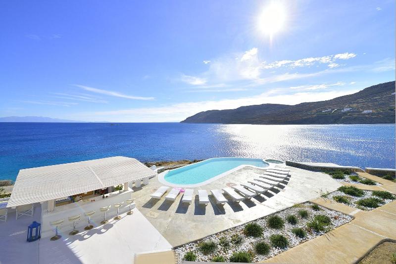 Mykonos Pantheon - Genel