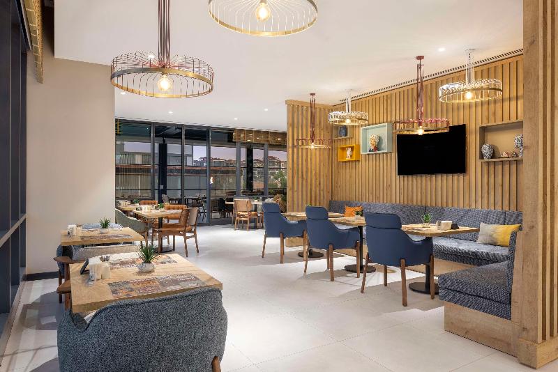 Hampton By Hilton Cerkezkoy - Lobi