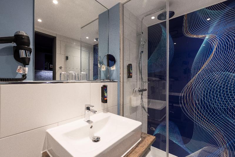 Holiday Inn - the niu, Wave Karlsruhe Oststadt - Oda