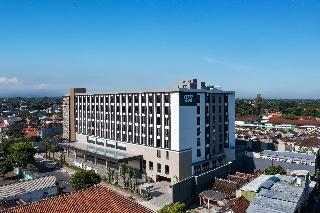 Hotel Santika Blitar otel fotoğrafı