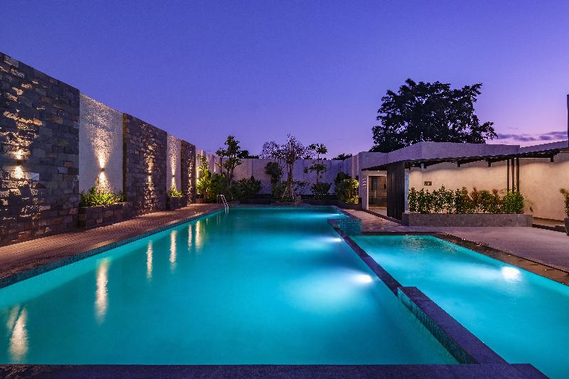 Hotel Santika Blitar - Havuz