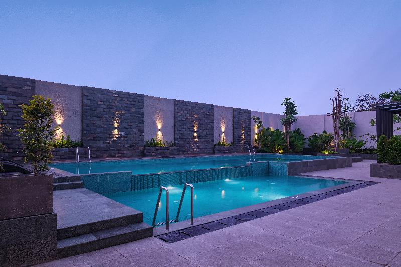Hotel Santika Blitar - Havuz