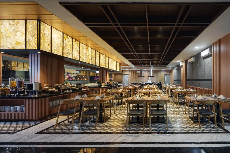 Hotel Santika Blitar - Restoran