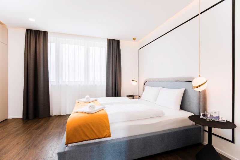 The Amberlyn Suite Hotel - Oda