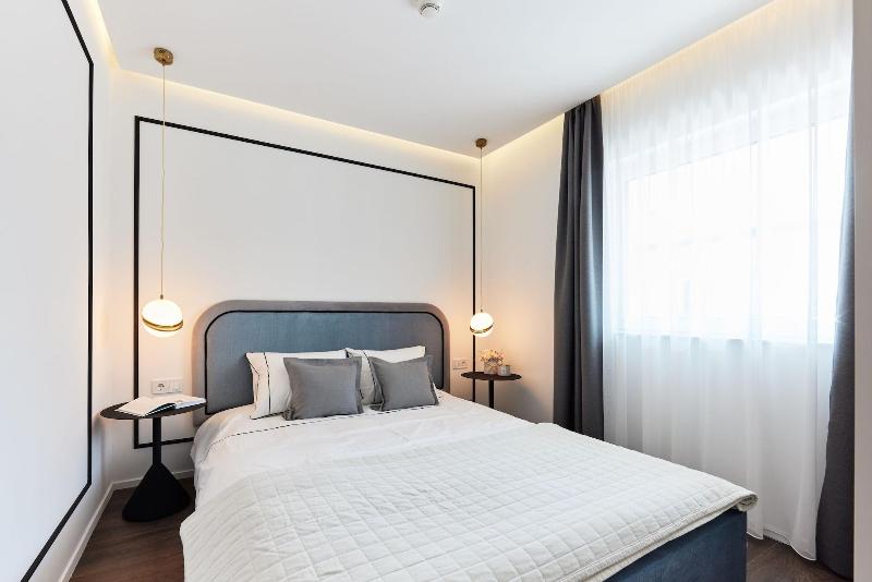 The Amberlyn Suite Hotel - Oda