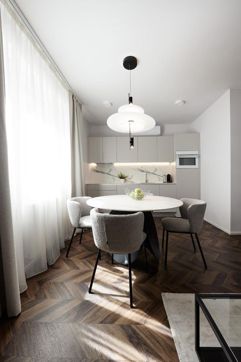 The Amberlyn Suite Hotel - Oda