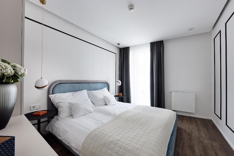 The Amberlyn Suite Hotel - Oda