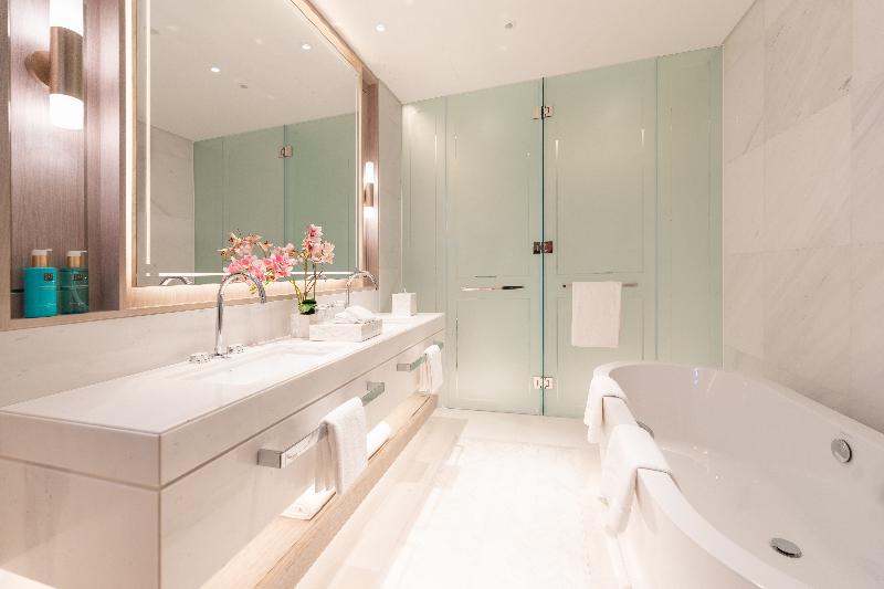 Five Luxe Hotel - Oda