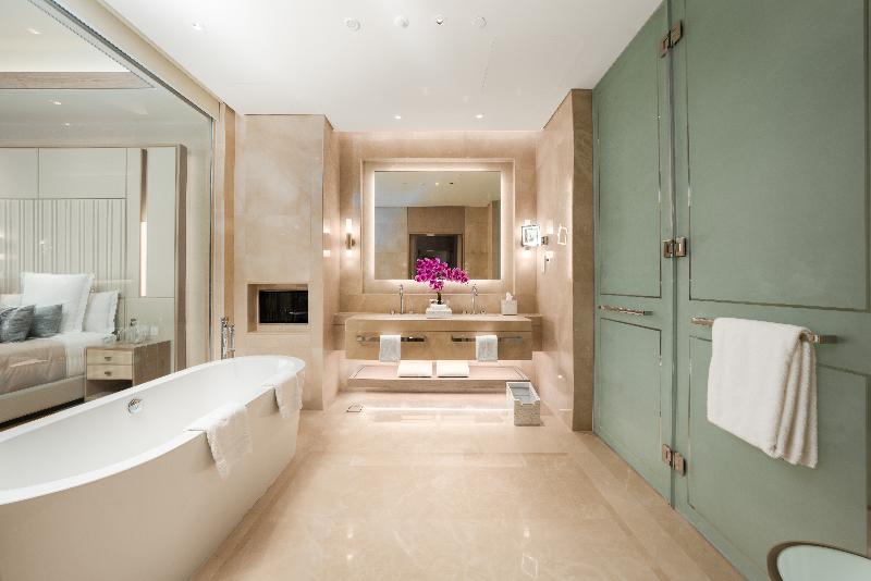 Five Luxe Hotel - Oda