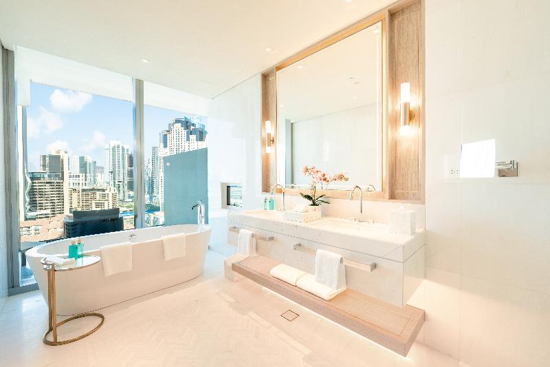 Five Luxe Hotel - Oda