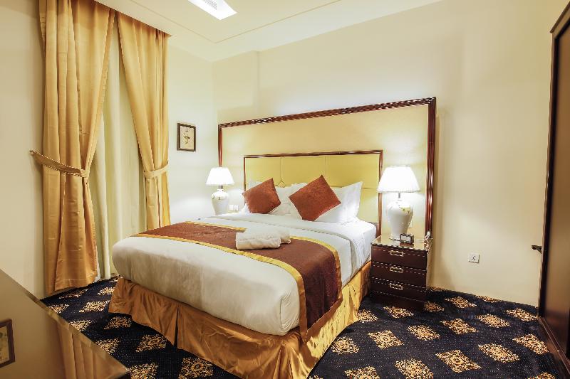 Rest Night Hotel Apartment- Alhamra - Oda