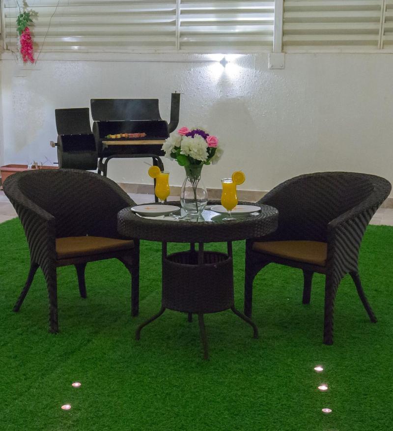 Rest Night Hotel Apartment- Alhamra - Oda