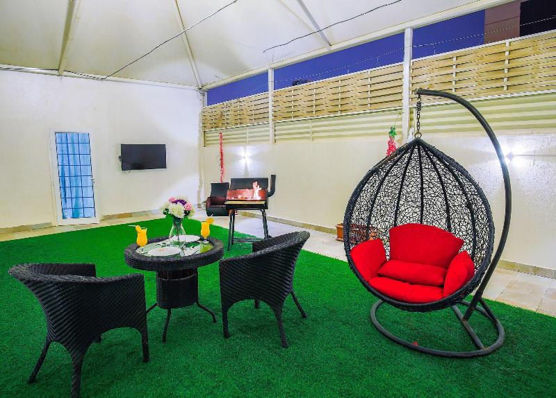 Rest Night Hotel Apartment- Alhamra - Oda