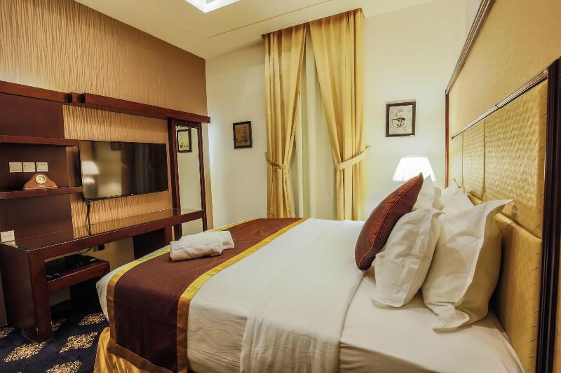 Rest Night Hotel Apartment- Alhamra - Oda