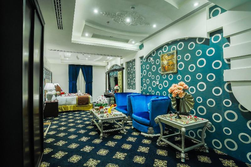 Rest Night Hotel Apartment- Alhamra - Oda