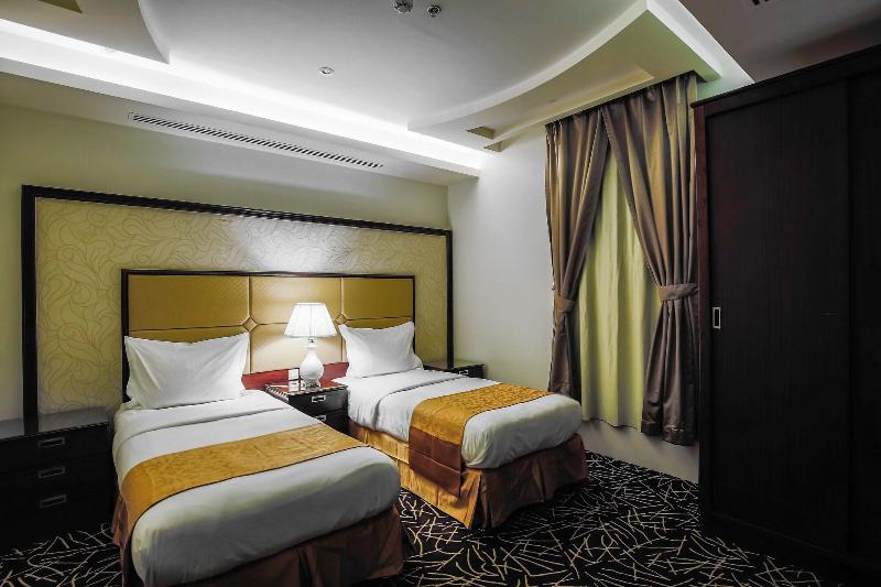 Rest Night Hotel Apartment- Alhamra - Oda