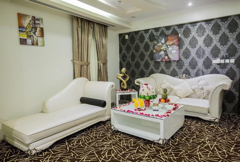 Rest Night Hotel Apartment- Alhamra - Oda