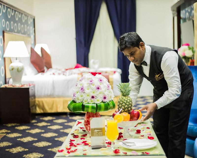 Rest Night Hotel Apartment- Alhamra - Oda