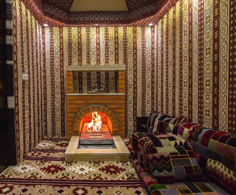 Rest Night Hotel Apartment- Alhamra - Oda