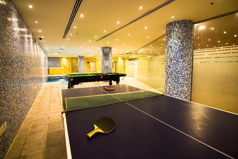 Rest Night Hotel Apartment- Alhamra - Havuz