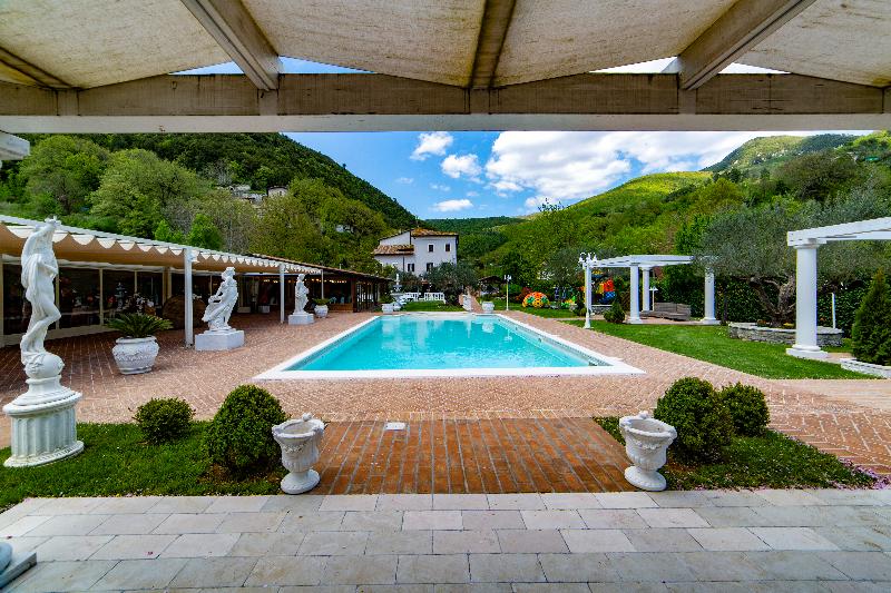 Palazzo Del Papa Agriturismo - Havuz