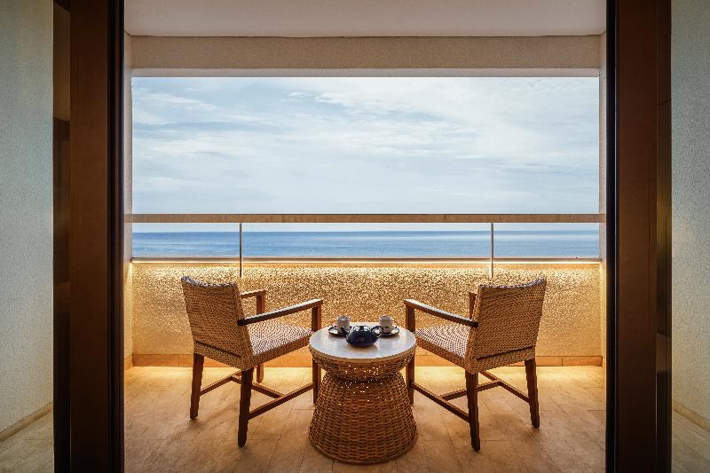 Bali Beach Hotel - Oda