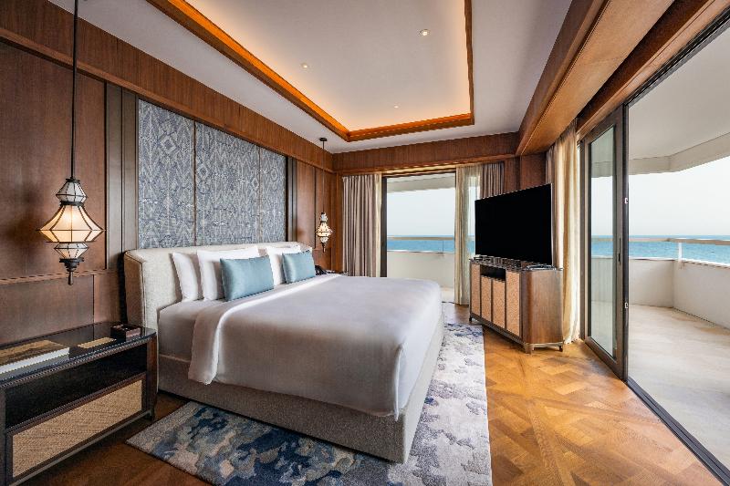 Bali Beach Hotel - Oda