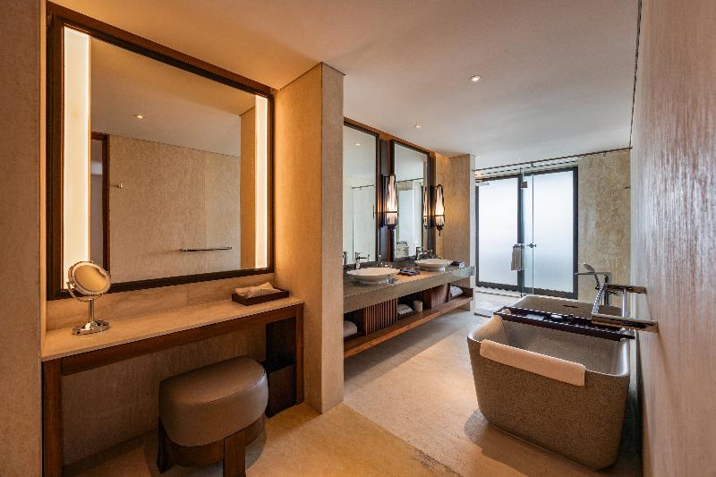 Bali Beach Hotel - Oda