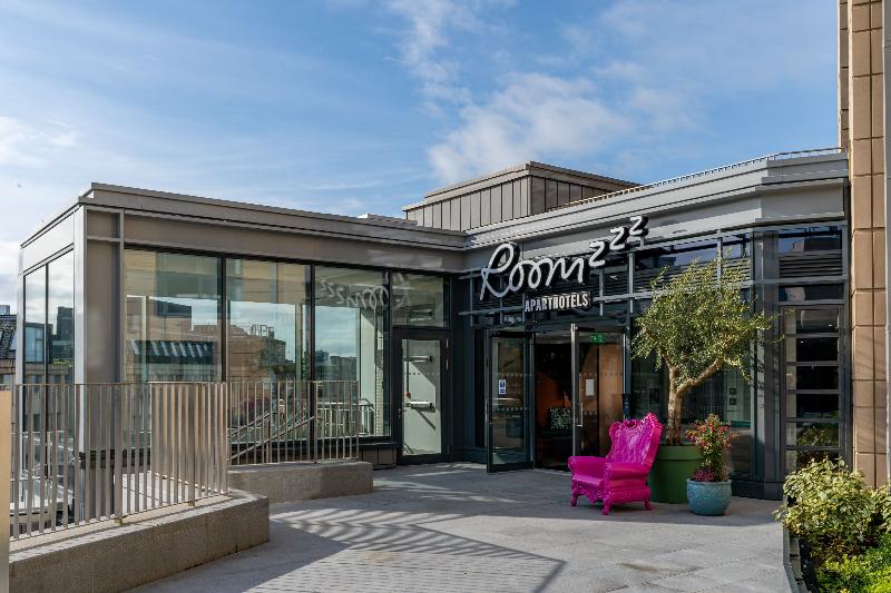 Roomzzz Edinburgh - Genel