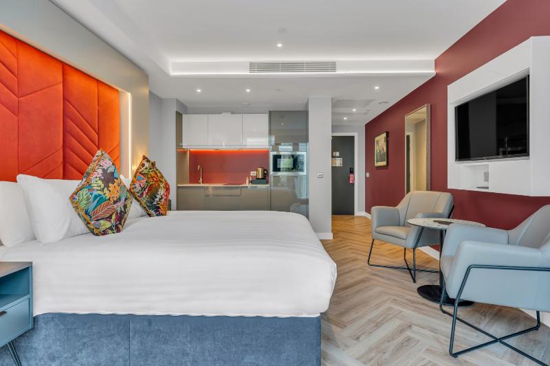 Roomzzz Edinburgh - Oda