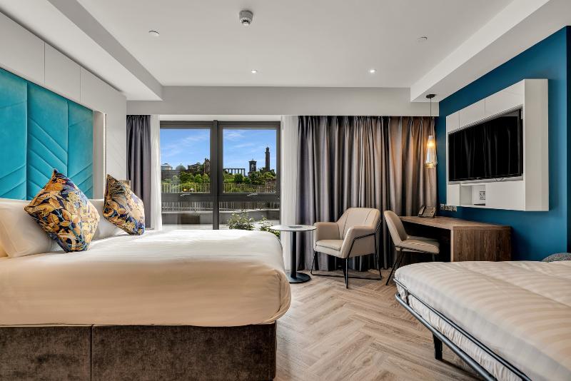 Roomzzz Edinburgh - Oda
