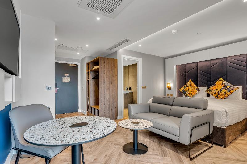 Roomzzz Edinburgh - Oda