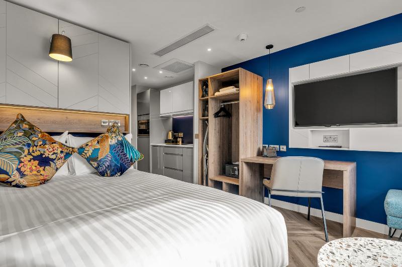 Roomzzz Edinburgh - Oda
