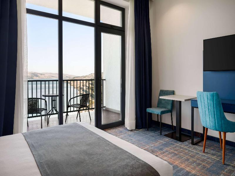 Gino Seaside Tbilisi Trademark Collection Wyndham - Oda
