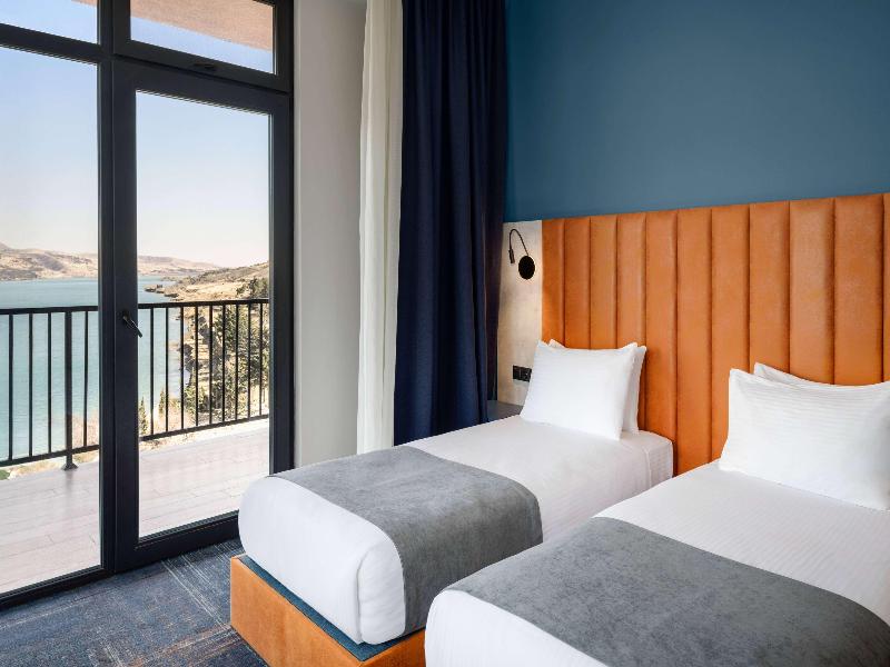 Gino Seaside Tbilisi Trademark Collection Wyndham - Oda