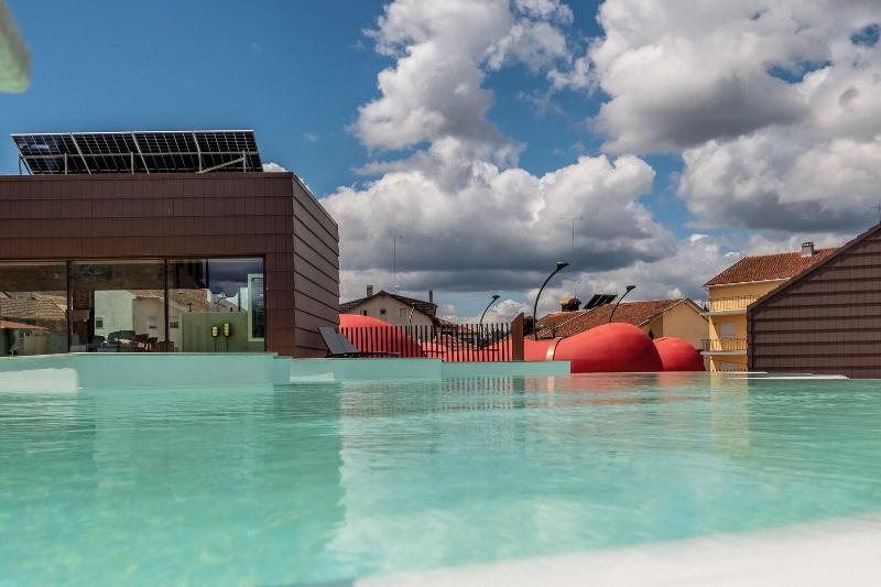 Cherry Sculpture Hotel - Aktivite