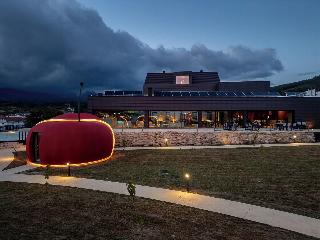 Cherry Sculpture Hotel fotoÄŸrafÄ±