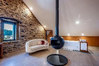 Cherry Sculpture Hotel fotoÄŸrafÄ±