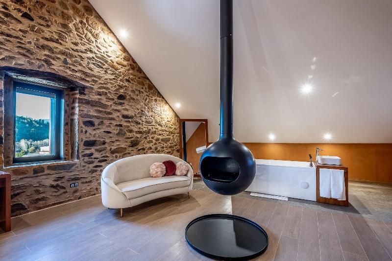 Cherry Sculpture Hotel - Oda