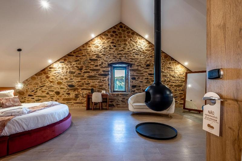 Cherry Sculpture Hotel - Oda
