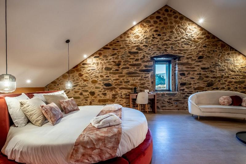 Cherry Sculpture Hotel - Oda